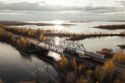 Kalustoinvestointeja, tuotekehitystä ja uusia markkinoita